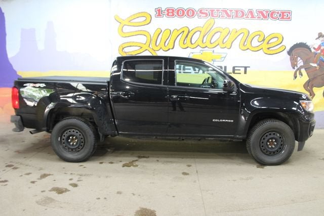 2022 Chevrolet Colorado WT Crew Cab Short Box 4x4's photo