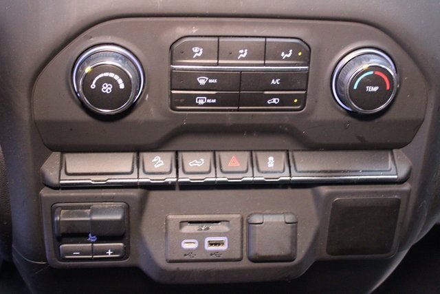 2020 Chevrolet Silverado 1500 Custom Trail Boss