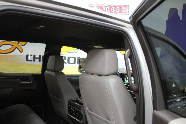 2025 Chevrolet Silverado 1500 LTZ - Photo 10