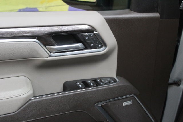 2025 Chevrolet Silverado 1500 LTZ - Photo 13