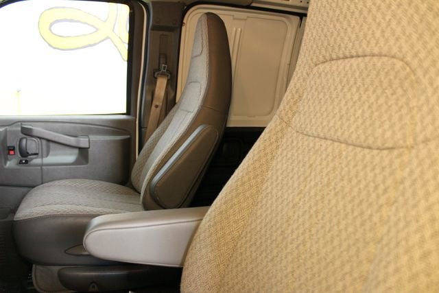 2024 Chevrolet Express Cargo 2500 WT