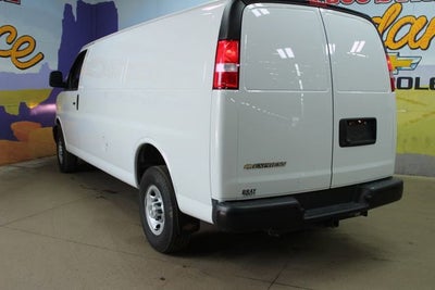 2024 Chevrolet Express Cargo 2500 WT