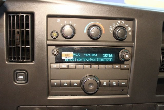 2025 Chevrolet Express Cargo 2500 WT