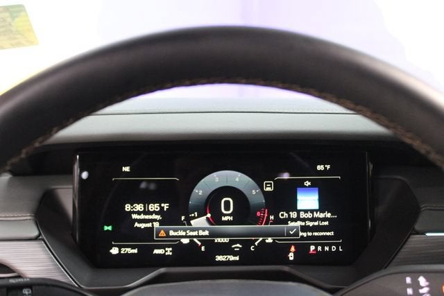 2024 GMC Acadia AT4