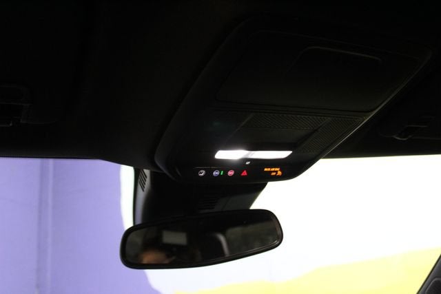 2024 GMC Acadia AT4