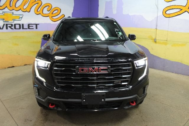 2024 GMC Acadia AT4