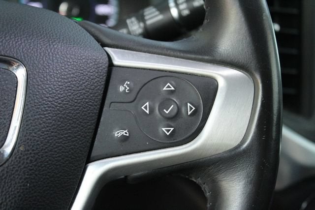 2017 GMC Acadia SLE