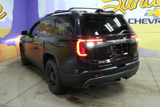 2021 GMC Acadia AT4