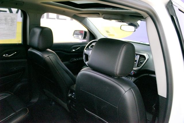 2020 GMC Acadia AT4