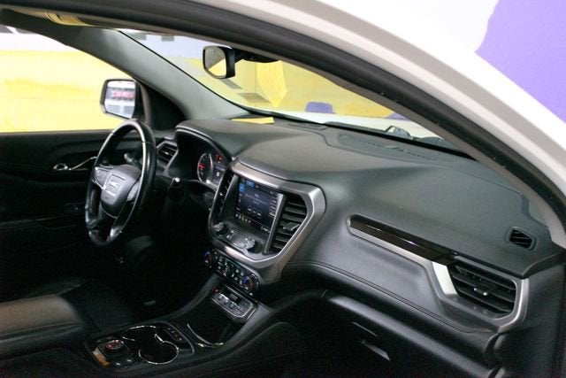 2020 GMC Acadia AT4