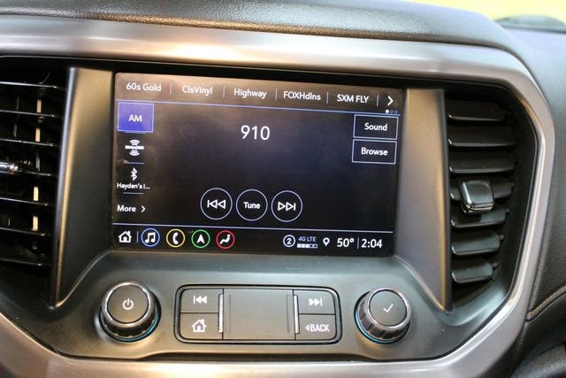 2022 GMC Acadia AT4