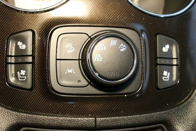 2022 GMC Acadia AT4