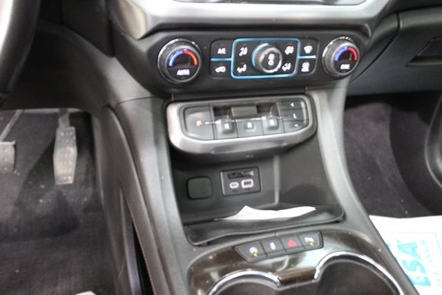 2020 GMC Acadia AT4