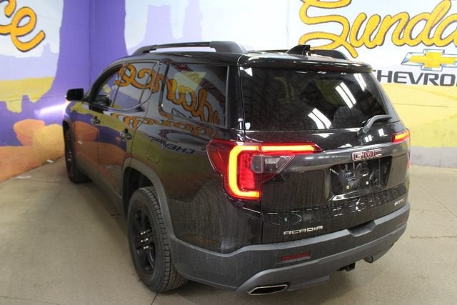 2020 GMC Acadia AT4