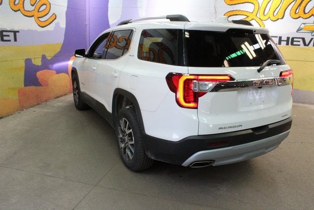 2023 GMC Acadia SLE