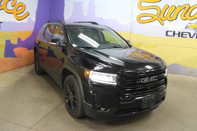 2023 GMC Acadia SLT