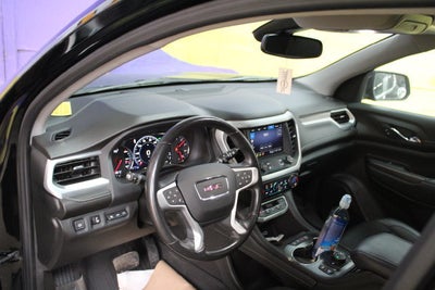 2022 GMC Acadia SLT