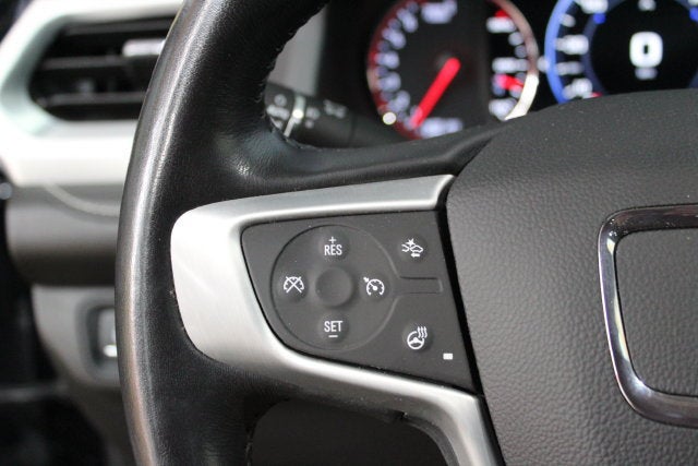 2022 GMC Acadia SLT