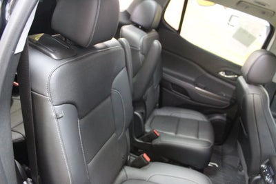 2022 GMC Acadia SLT