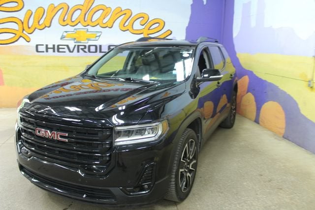 2021 GMC Acadia SLT