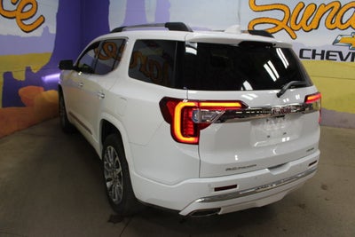 2023 GMC Acadia Denali