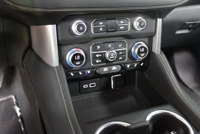 2024 GMC Yukon XL SLT