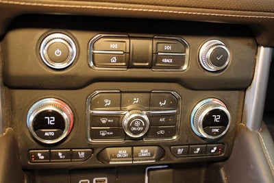 2023 GMC Yukon XL SLT