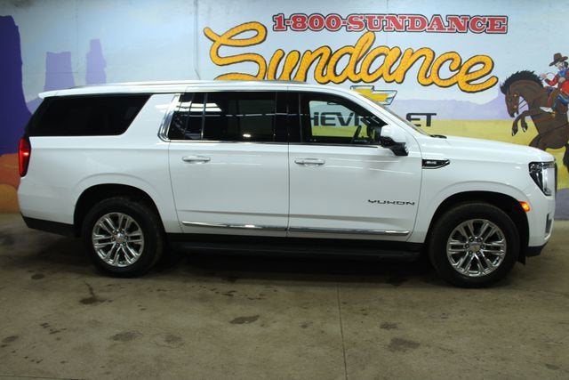 2023 GMC Yukon XL SLT