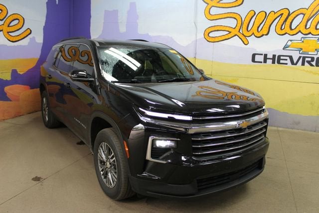 2024 Chevrolet Traverse LT