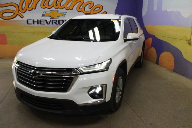 2022 Chevrolet Traverse LT Cloth