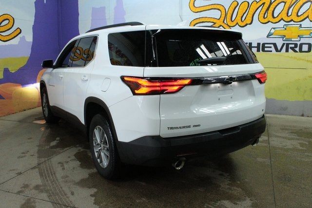 2023 Chevrolet Traverse LT Cloth