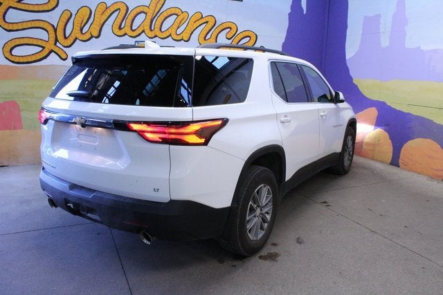 2022 Chevrolet Traverse LT Cloth