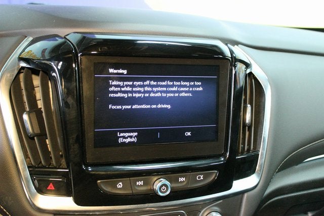 2022 Chevrolet Traverse LT Leather