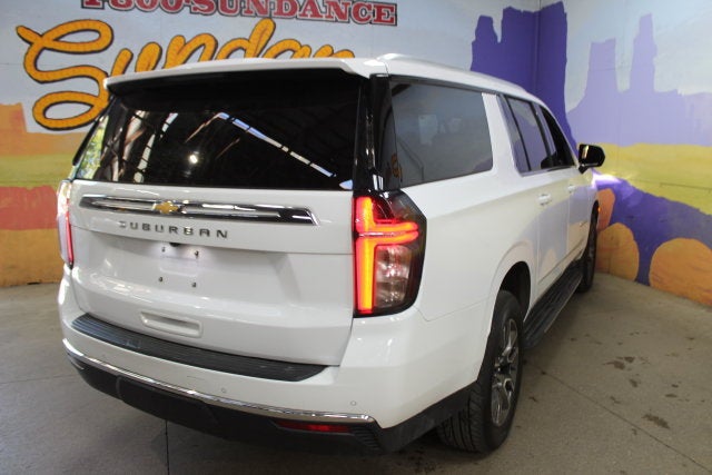 2024 Chevrolet Suburban LS