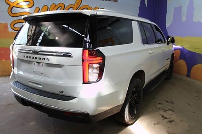 2023 Chevrolet Suburban LT