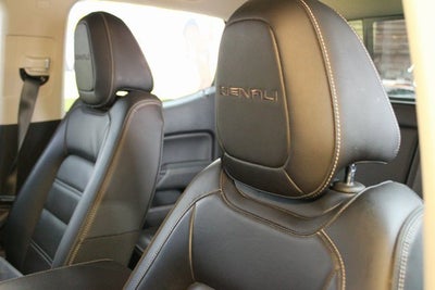 2018 GMC Canyon 4WD Denali