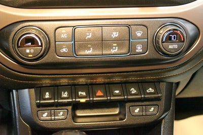 2022 GMC Canyon AT4 - Leather