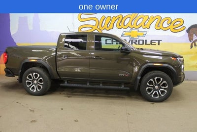 2024 GMC Canyon AT4