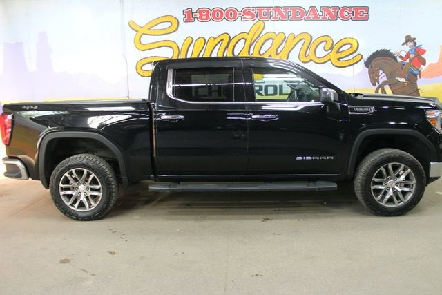 2020 GMC Sierra SLT 4WD Crew Cab Short Box's photo