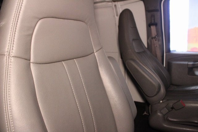 2023 GMC Savana Cargo 2500 Work Van