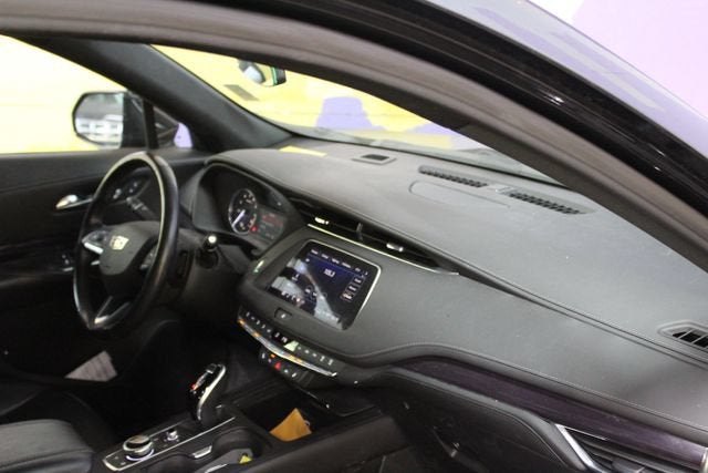 2021 Cadillac XT4 AWD Luxury