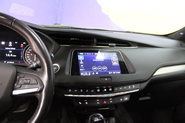 2023 Cadillac XT4 AWD Premium Luxury