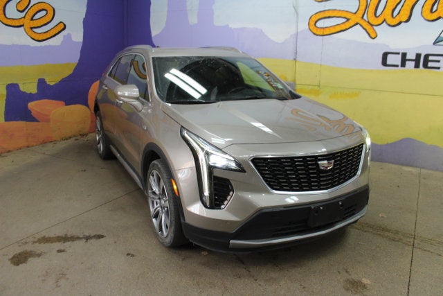 2023 Cadillac XT4 AWD Premium Luxury