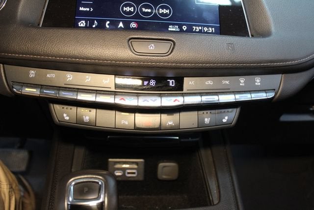 2019 Cadillac XT4 AWD Premium Luxury
