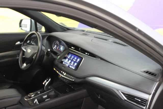 2023 Cadillac XT4 AWD Premium Luxury