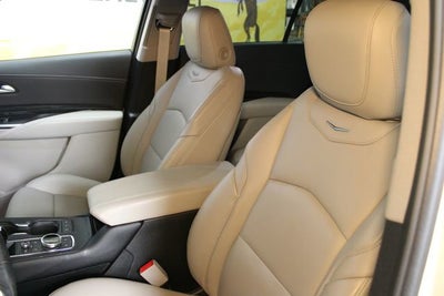 2021 Cadillac XT4 Premium Luxury