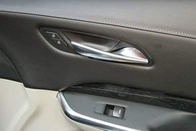 2021 Cadillac XT4 Premium Luxury