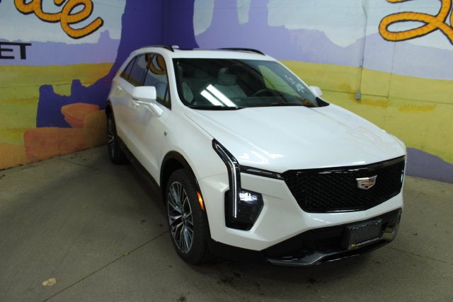 2024 Cadillac XT4 Sport