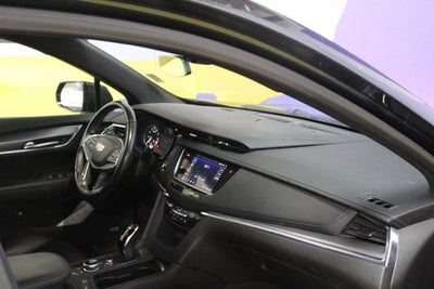 2023 Cadillac XT5 Luxury
