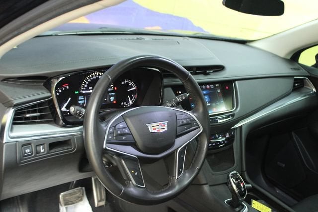 2017 Cadillac XT5 Luxury FWD